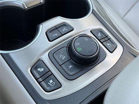 Used 2020 GMC Terrain Denali w/ Denali Premium Package image 28