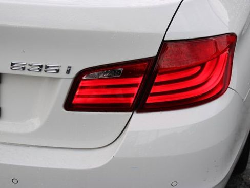 Used 2011 BMW 535i Sedan RWD image 19