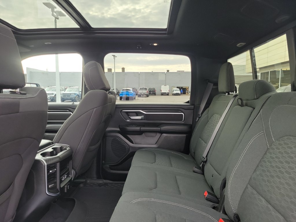 Used 2025 RAM 1500 Big Horn AWD/4WD image 14