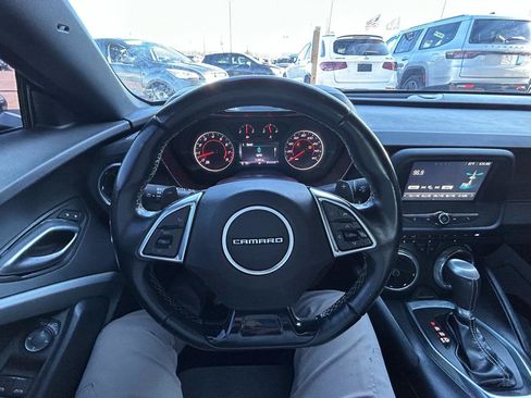 Used 2016 Chevrolet Camaro LT RWD image 26