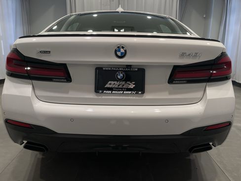 Certified 2023 BMW 540i xDrive w/ M Sport Package image 5