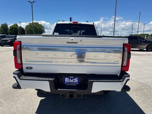 New 2026 Ford F250 Platinum w/ Platinum Plus Package AWD/4WD image 4