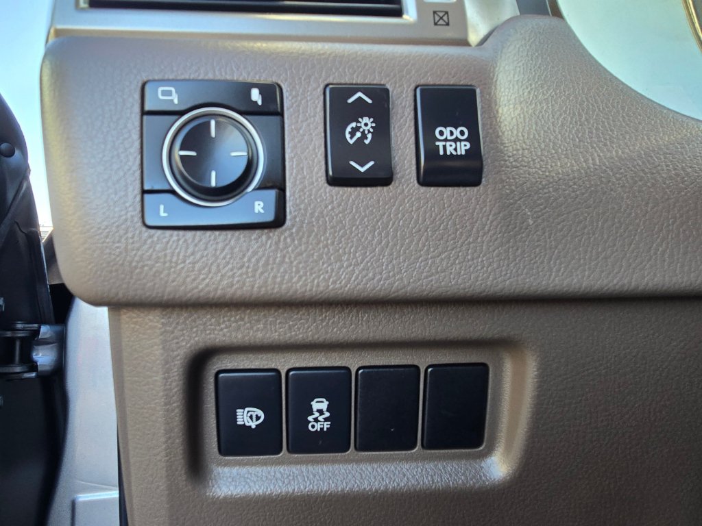 Used 2017 Lexus GX 460 Premium AWD/4WD image 38