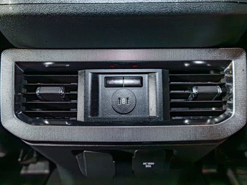 Used 2023 Ford F250 Platinum image 23