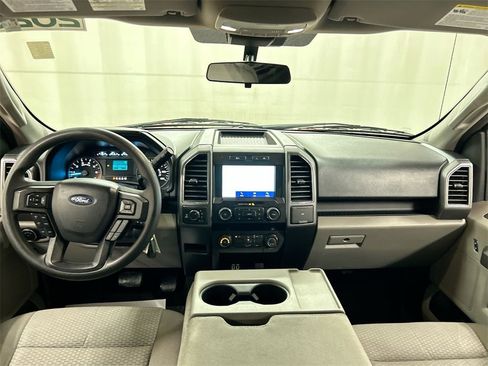 Used 2020 Ford F150 XLT image 18