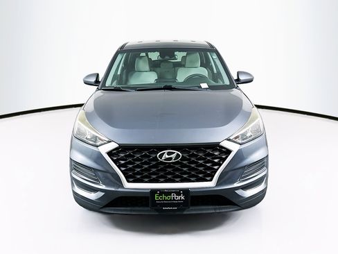 Used 2019 Hyundai Tucson SE image 2