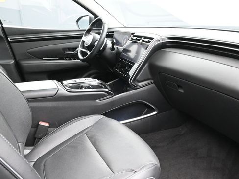 Certified 2022 Hyundai Tucson Limited image 26