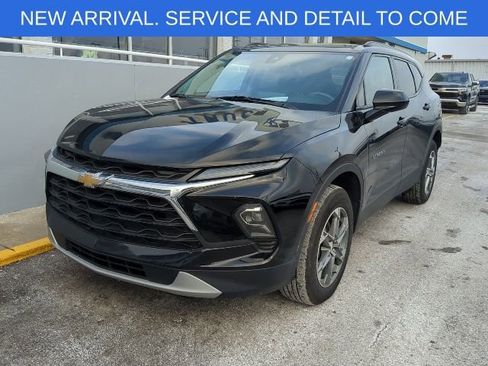 Used 2023 Chevrolet Blazer LT w/ Convenience Package image 11