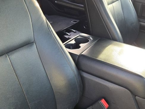 Used 2018 Ford Expedition Max XLT w/ Equipment Group 202A image 8