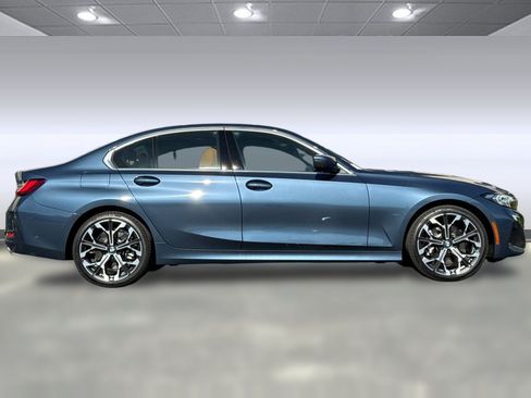 Used 2026 BMW 330i Sedan w/ Premium Package RWD image 7