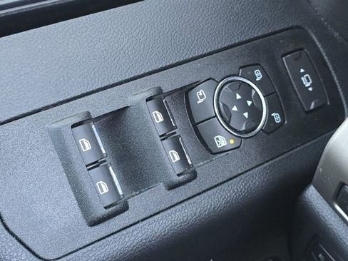 Used 2022 Ford F350 Lariat w/ Black Appearance Package image 18