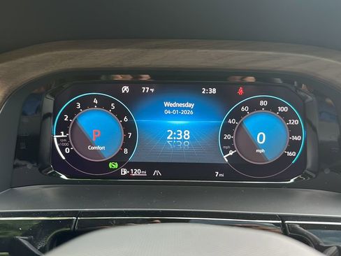 New 2026 Volkswagen Atlas SE FWD image 14