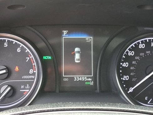 Used 2023 Toyota Camry SE w/ Cold Weather Package FWD image 24