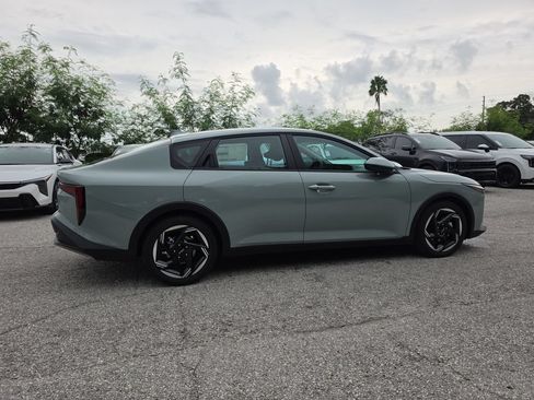 New 2026 Kia K4 EX FWD image 9