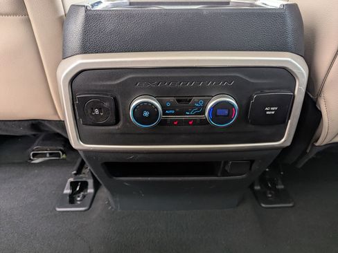 Certified 2024 Ford Expedition Max Limited image 20