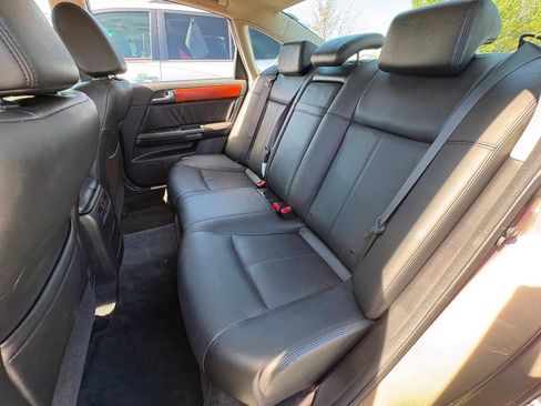 Used 2007 INFINITI M35 x w/ Technology Pkg AWD/4WD image 11