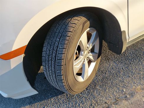 Used 2018 Honda Odyssey EX-L image 28