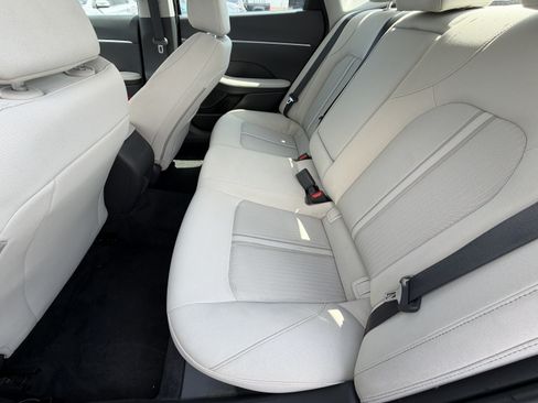 Used 2025 Hyundai Sonata SEL FWD image 26