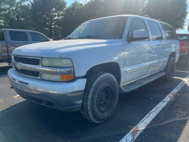 Used 2003 Chevrolet Suburban 4WD image 1