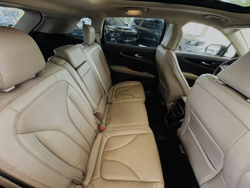 Used 2023 Lincoln Nautilus Reserve FWD image 37