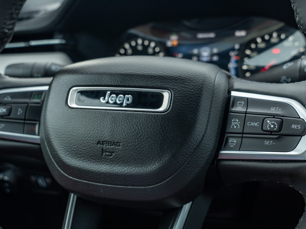 Used 2024 Jeep Compass Limited AWD/4WD image 31