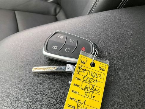 Used 2024 Cadillac XT6 Premium Luxury w/ LPO, Floor Liner Package image 14