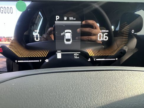 Used 2025 Kia K4 FWD image 12