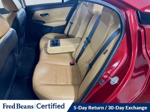 Used 2021 Nissan Sentra SV w/ SV Premium Package image 17