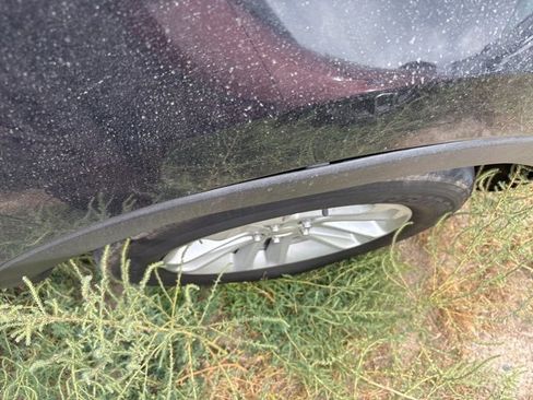 Used 2016 Ford Explorer XLT w/ Equipment Group 202A image 12