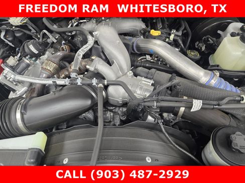 Used 2025 Ford F350 Lariat w/ Chrome Package image 21