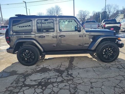 Used 2021 Jeep Wrangler Unlimited Sahara image 22