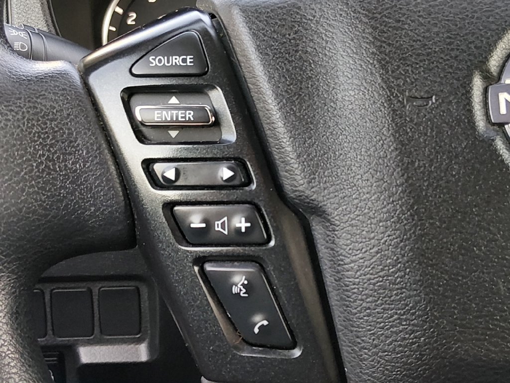 Used 2023 Nissan Frontier SV AWD/4WD image 24