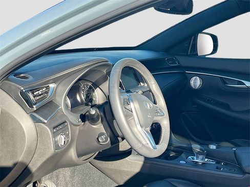 Used 2022 INFINITI QX55 Sensory w/ Lighting Package image 9