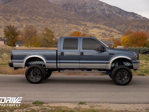 Used 2006 Ford F250 Lariat image 13