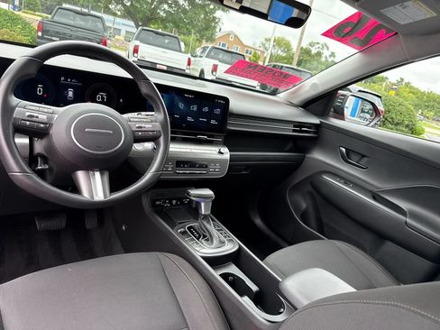 Used 2026 Hyundai Kona SEL Sport FWD image 23