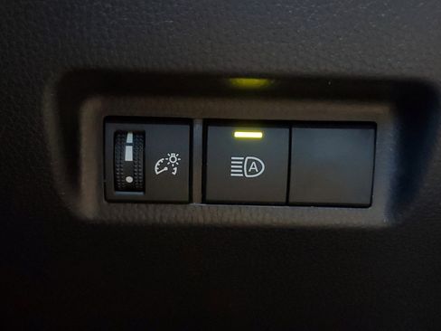 New 2025 Toyota RAV4 LE image 30