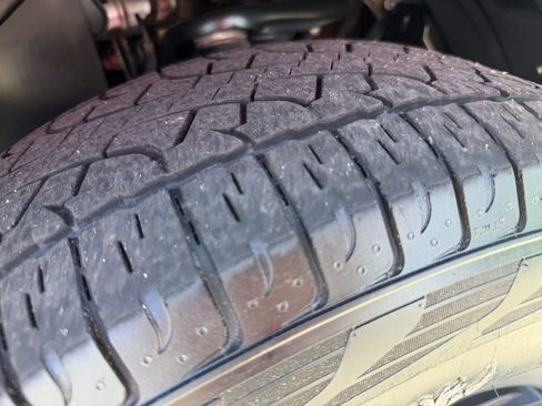 Used 2019 Toyota 4Runner TRD Off-Road Premium image 33