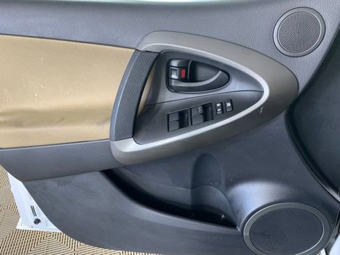 Used 2010 Toyota RAV4 2WD image 24