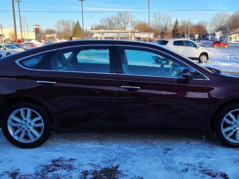 Used 2013 Toyota Avalon XLE Premium image 13