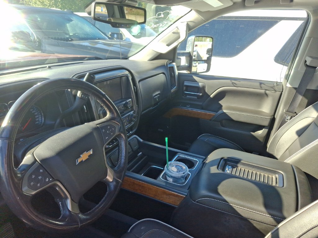 Used 2018 Chevrolet Silverado 3500 High Country w/ Duramax Plus Package AWD/4WD image 12