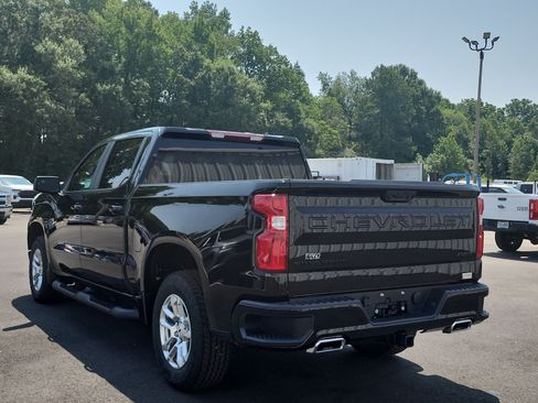 New 2026 Chevrolet Silverado 1500 RST w/ Z71 Off-Road Package AWD/4WD image 3
