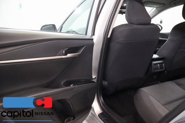 Used 2025 Toyota Camry LE FWD image 27