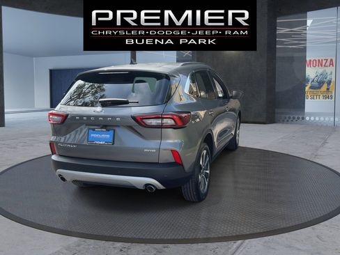 Used 2024 Ford Escape Platinum image 7