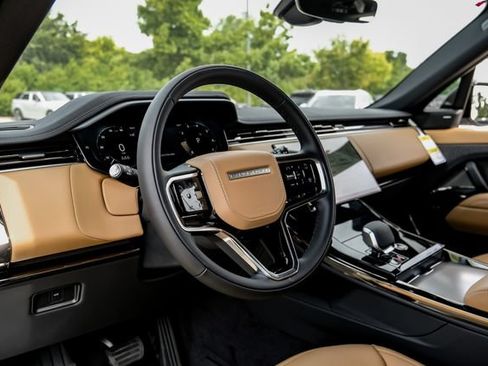 New 2026 Land Rover Range Rover Sport SE AWD/4WD image 2