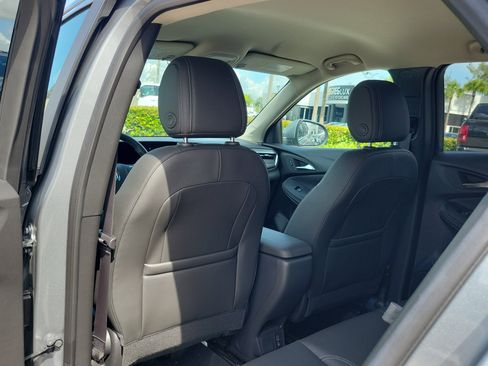 Used 2024 Buick Encore GX Sport Touring w/ Advanced Technology Package FWD image 11