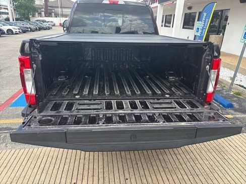 Used 2019 Ford F250 Lariat w/ Lariat Ultimate Package AWD/4WD image 11