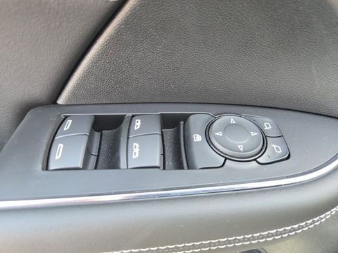 Used 2023 Buick Envision Preferred w/ Sport Touring Package image 25