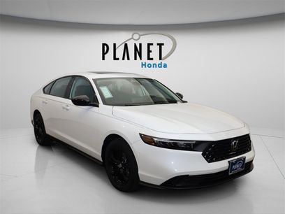 New 2025 Honda Accord SE