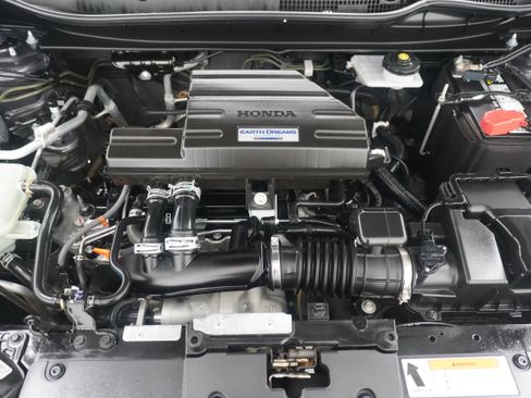 Used 2018 Honda CR-V Touring image 32