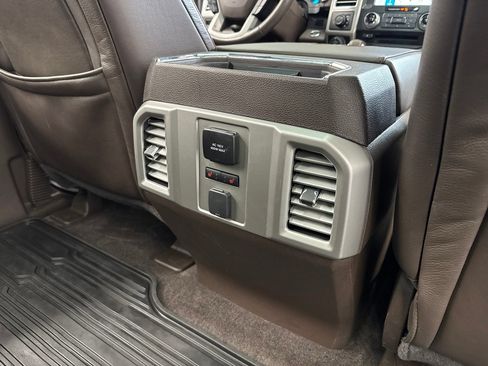 Used 2016 Ford F150 King Ranch w/ Equipment Group 601A Luxury AWD/4WD image 50